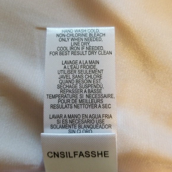 EUC BCBGMAXAZRIA Luxurious Silk Halter Dress - Picture 8 of 8